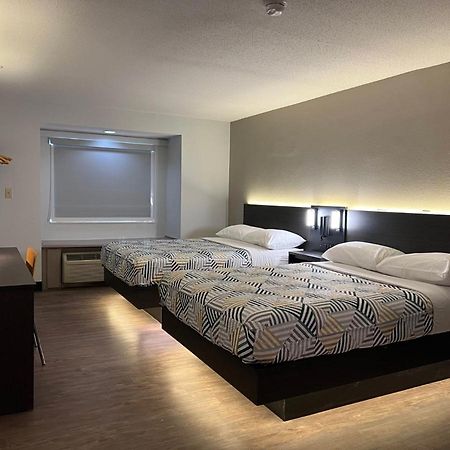 Motel 6 Indianapolis Carmel Экстерьер фото